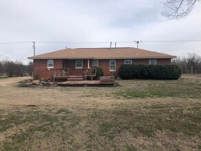 1707 N Midwest Blvd in Oklahoma City, OK - Foto de edificio - Building Photo