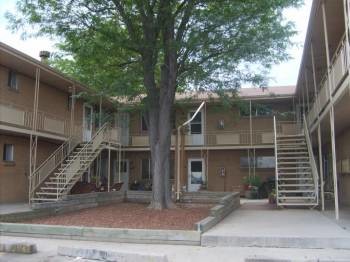 Single Tree Apartment Homes in Denver, CO - Building Photo