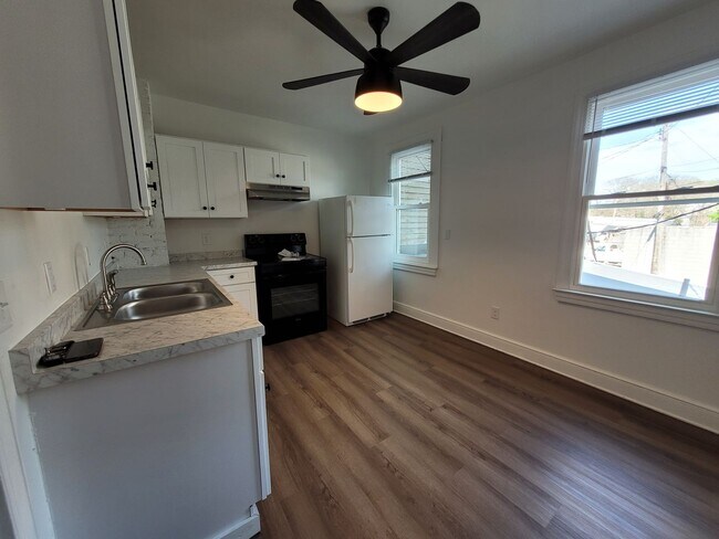 565 W Market St in York, PA - Building Photo - Building Photo