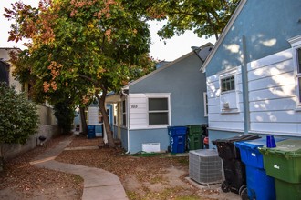 Multifamily in Inglewood, CA - Building Photo - Building Photo