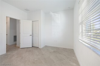 3663 Wild Sage Wy in Alva, FL - Building Photo - Building Photo
