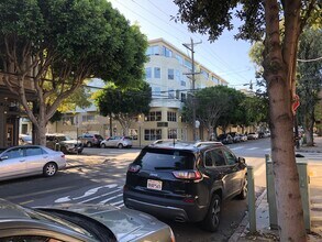 3339 20th St, Unit 3339 20th in San Francisco, CA - Building Photo - Building Photo