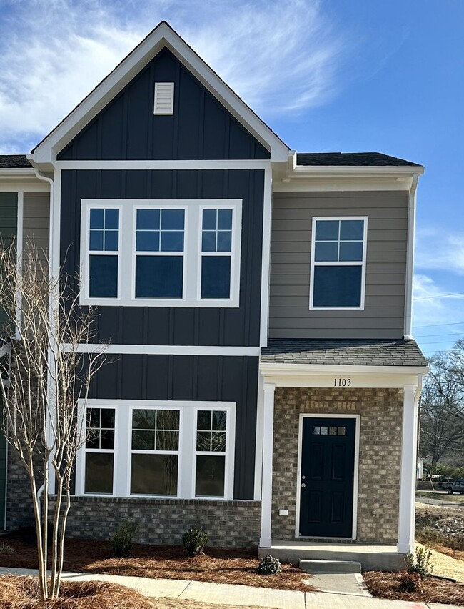 property at 1103 Foundry Dr