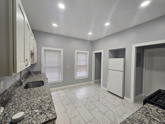 property at 320 Highland Ave