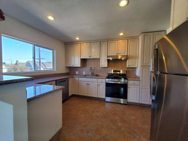 30 Brazil Ave, Unit 3