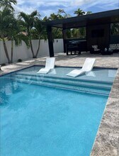 6201 SW 107th Ave in Miami, FL - Building Photo - Building Photo