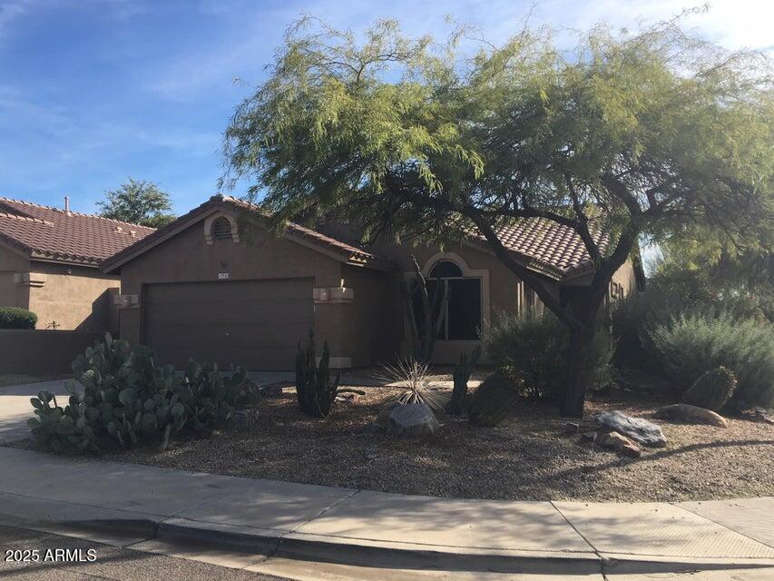 10325 E Penstamin Dr in Scottsdale, AZ - Building Photo