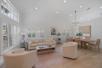4145 Bahia Isle Cir in Wellington, FL - Building Photo - Building Photo