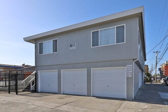 2200-2210 Barrett Ave in Richmond, CA - Building Photo - Building Photo