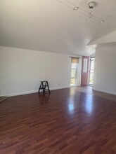 548 Carrie Cir in San Marcos, CA - Building Photo - Building Photo