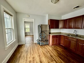 539 East St, Unit 3 in New Haven, CT - Building Photo - Building Photo