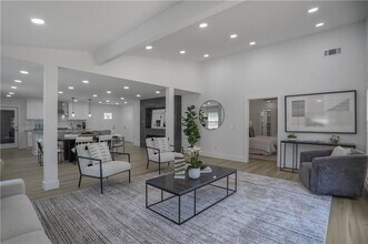 2041 Briarcliff Rd NE in Atlanta, GA - Building Photo - Building Photo