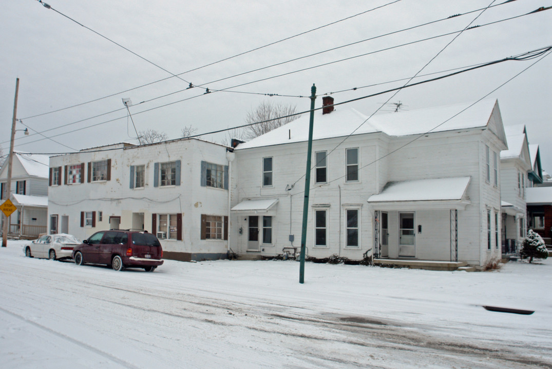 800 Lorain Ave in Dayton, OH - Building Photo