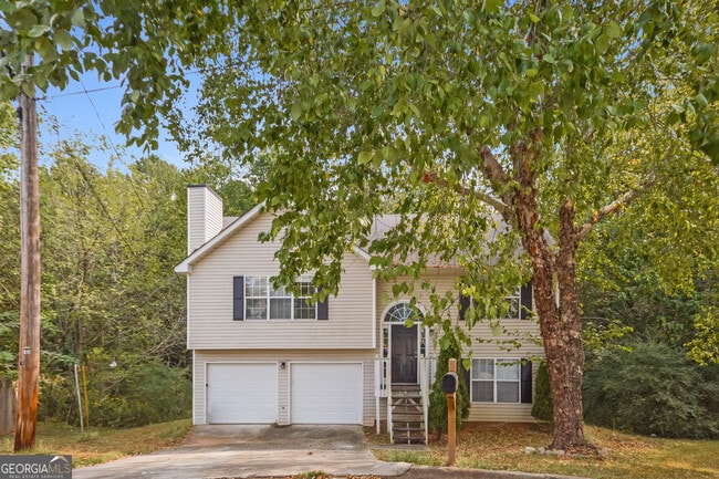 property at 5541 Shirewick Ln