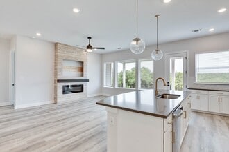 265 Moonlit Stream Pass in Dripping Springs, TX - Building Photo - Building Photo