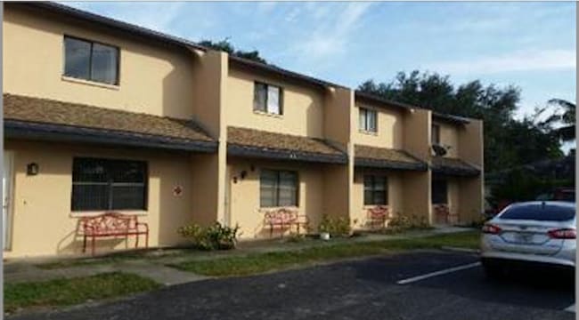 323 SE 24th Ave, Unit 323 SE 24th Ave Unit C, Unit 323 SE 24th Ave Unit C