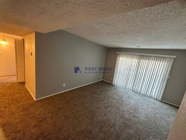 501 W 27th St S in Wichita, KS - Building Photo - Building Photo