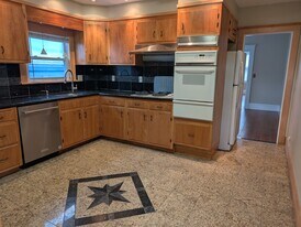 759 Boylston St, Unit 2 in Chestnut Hill, MA - Building Photo