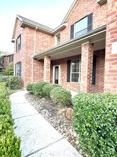 46 S April Mist Cir in Conroe, TX - Building Photo - Building Photo