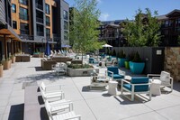 2670 Canyons Resort Dr, Unit 212 in Park City, UT - Foto de edificio - Building Photo