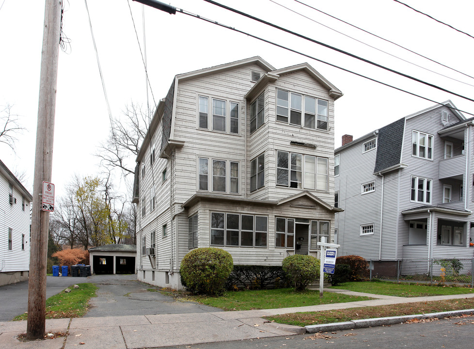 39-41 Winchester St in Hartford, CT - Foto de edificio