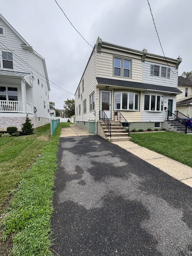 222 Emerald Ave in Haddon Township, NJ - Building Photo - Building Photo