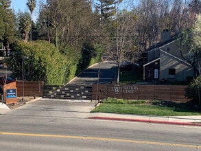 Waters Edge Apartments in Sacramento, CA - Foto de edificio - Building Photo