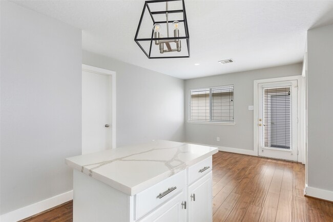 property at 20192 Alden's Oak