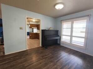 121 Laura Dr in San Angelo, TX - Building Photo - Building Photo