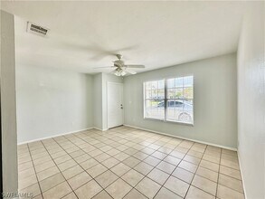 7433 Pebble Beach Rd in Ft. Myers, FL - Building Photo - Building Photo