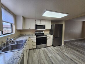 3647 Gypsum Rd in Reno, NV - Building Photo - Building Photo