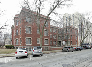 Edgeview Apartments in Milwaukee, WI - Building Photo - Building Photo