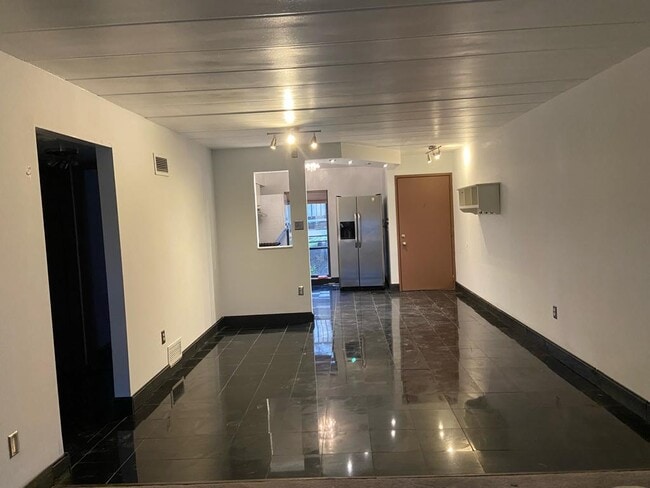 2034 Swallow Hill Rd, Unit 328 in Pittsburgh, PA - Building Photo - Building Photo