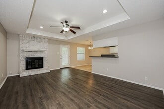 8540 Whitney Dr in White Settlement, TX - Building Photo - Building Photo