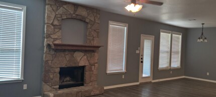 5704 Siltstone Loop in Killeen, TX - Building Photo - Building Photo