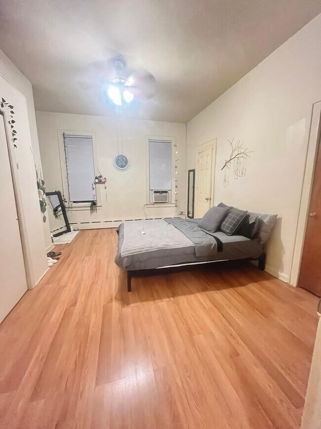 101 Sanford Pl in Jersey City, NJ - Building Photo - Building Photo