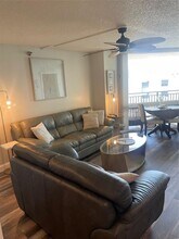 690 Island Way in Clearwater, FL - Building Photo - Building Photo