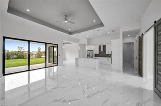 50 NE 4th St in Cape Coral, FL - Building Photo - Building Photo