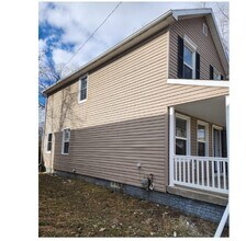 4487 French Rd in Detroit, MI - Building Photo - Building Photo