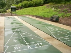 5222 Richmond Rd in West Milford, NJ - Building Photo - Building Photo