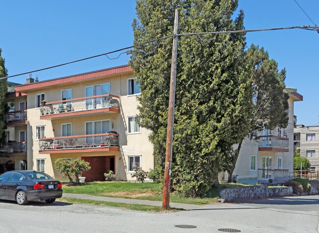 145 E 15th Ave