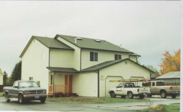 15446-15450 182nd Ave SE in Monroe, WA - Foto de edificio