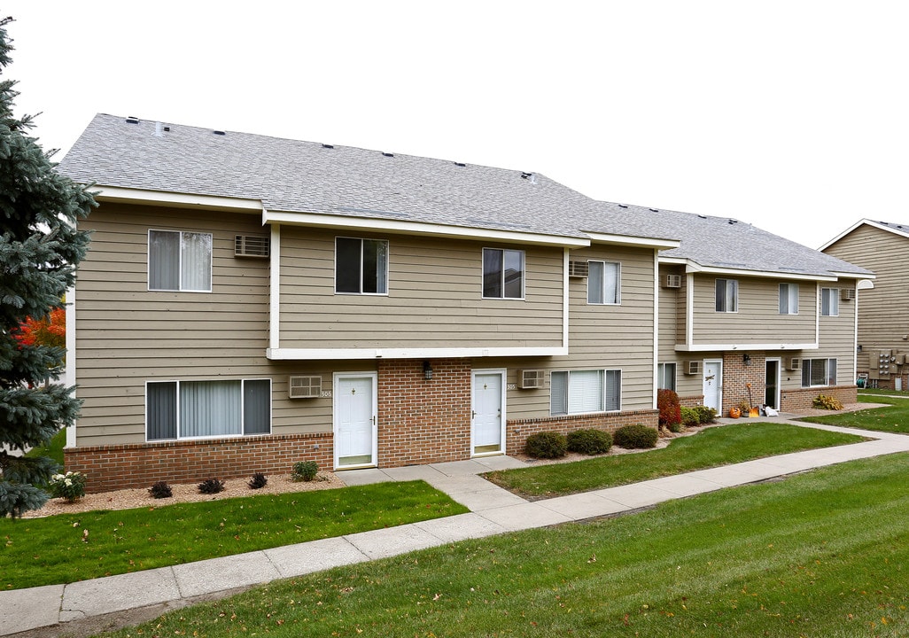 Shannon Glen Townhomes in Rosemount, MN - Building Photo