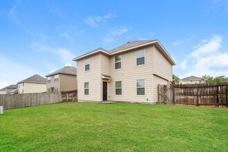 8618 Tesoro Hills in San Antonio, TX - Building Photo - Building Photo