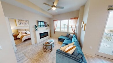 Triton Cay - Daytona Apartments in Daytona Beach, FL - Foto de edificio - Building Photo