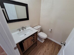 6221 Joaquin Hills Ct in Las Vegas, NV - Building Photo - Building Photo