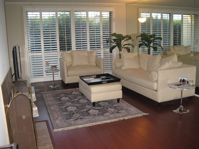 property at 11920 Dorothy St