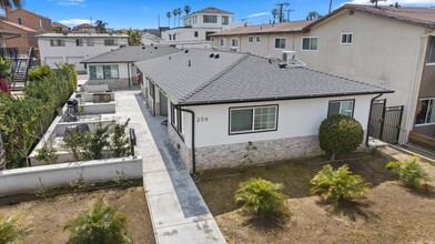 206 Chicago Ave in Huntington Beach, CA - Building Photo - Building Photo