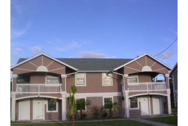 Siesta Sun in Aransas Pass, TX - Foto de edificio