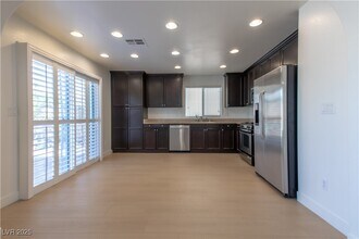 6732 Thalia River St in Las Vegas, NV - Building Photo - Building Photo